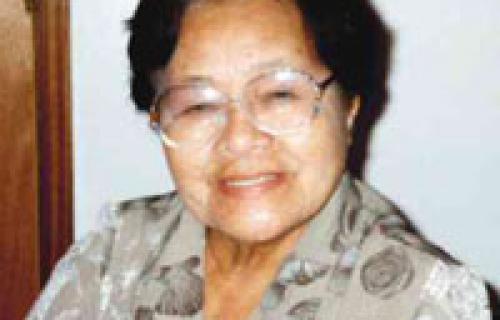 Tecla  Amparo